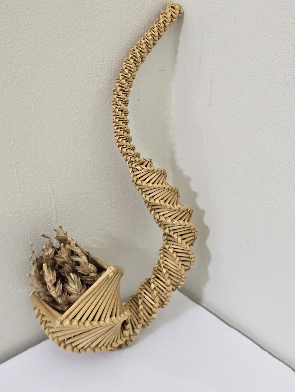 vintage hand woven Traditional Corn Dolly Spiral Cornucopia Straw Woven Decor